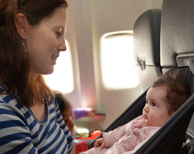 baby-on-plane